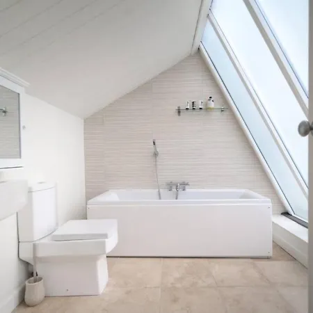 Orchard Street - Unique And Spacious In City Centre By Bijou Boutique דירה בריסטול