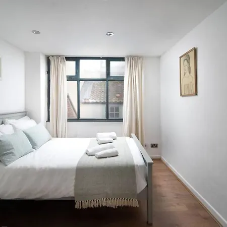 Orchard Street - Unique And Spacious In City Centre By Bijou Boutique Lägenhet Bristol